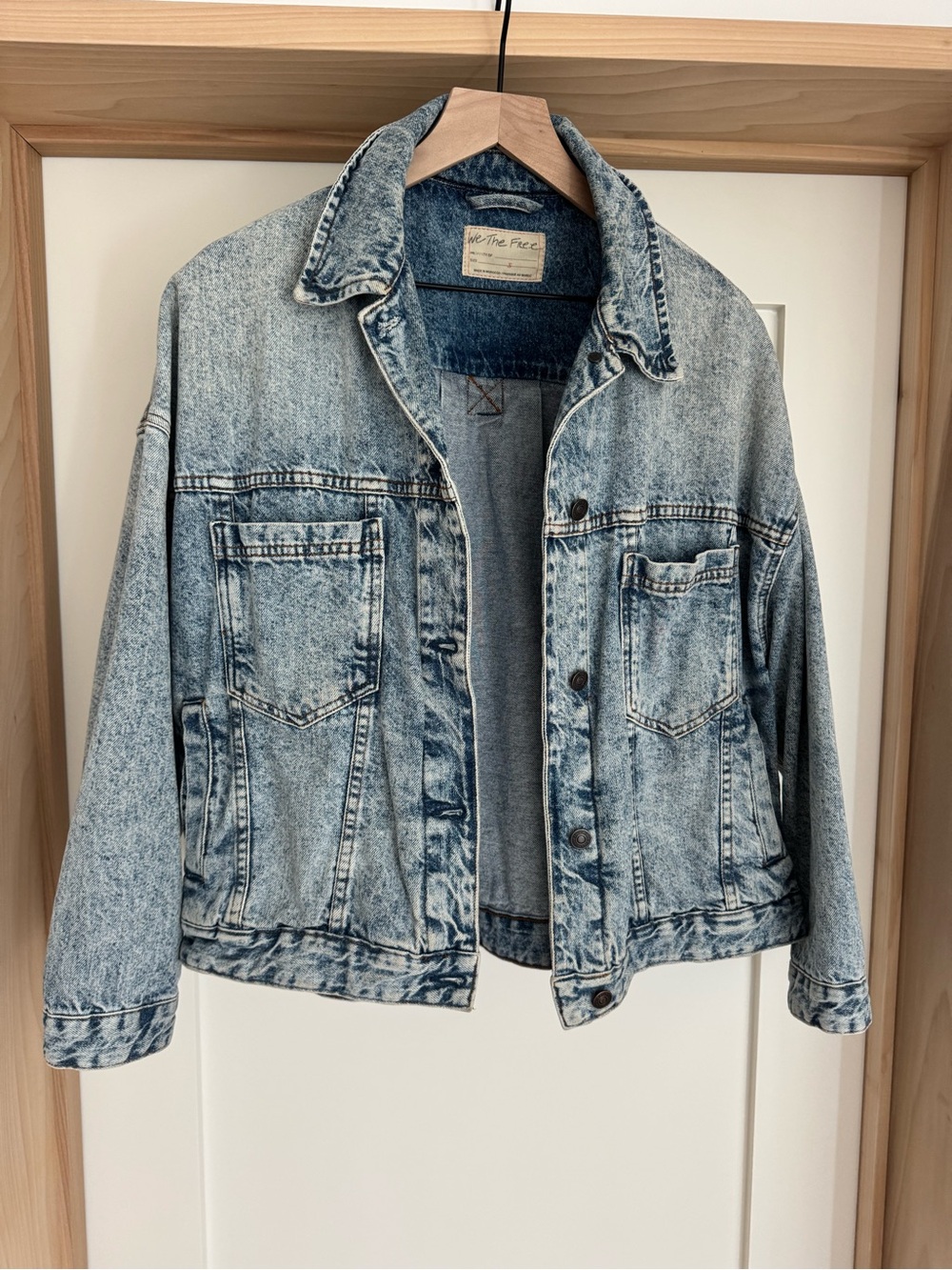 Free People - We The Free Opal Acid Wash Denim Jacket in Light Blue